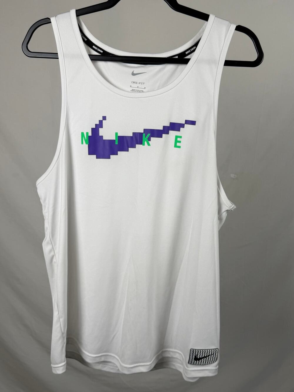 Nike White Dri-Fit Pixelated Graphic Logo Athletic Tank Top Size M